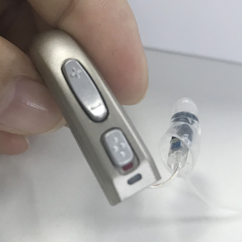 front view of rechargealbe ric hearing aid